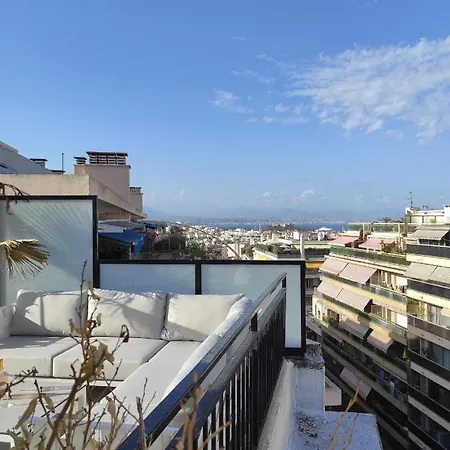 Rooftop Ramses